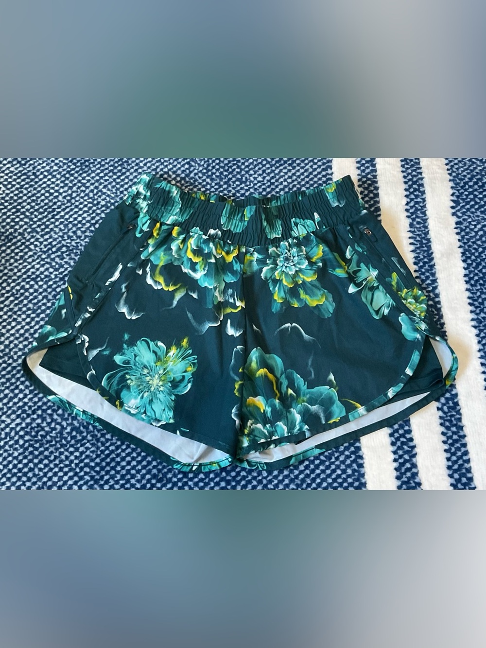 Avia Floral Elastic Waist Women’s Shorts